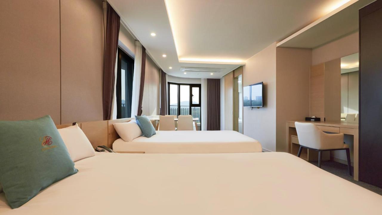 Chuncheon Eston Hotel Exterior photo